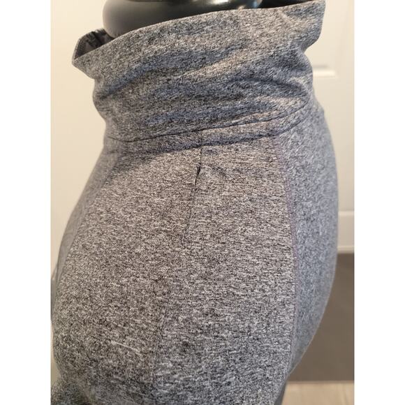 Victoria’s Secret PINK Gray 1/4 Zip Pullover – Sz Small – Logo Dog – Thumb Holes - Picture 8 of 9